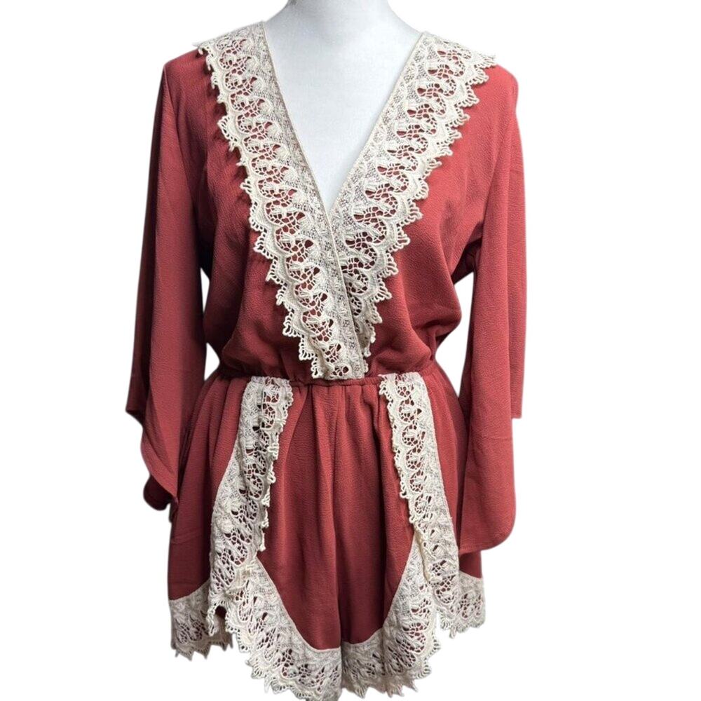 Illa Illa Coral Pink Lace Romper - Boho Festival Style - Medium